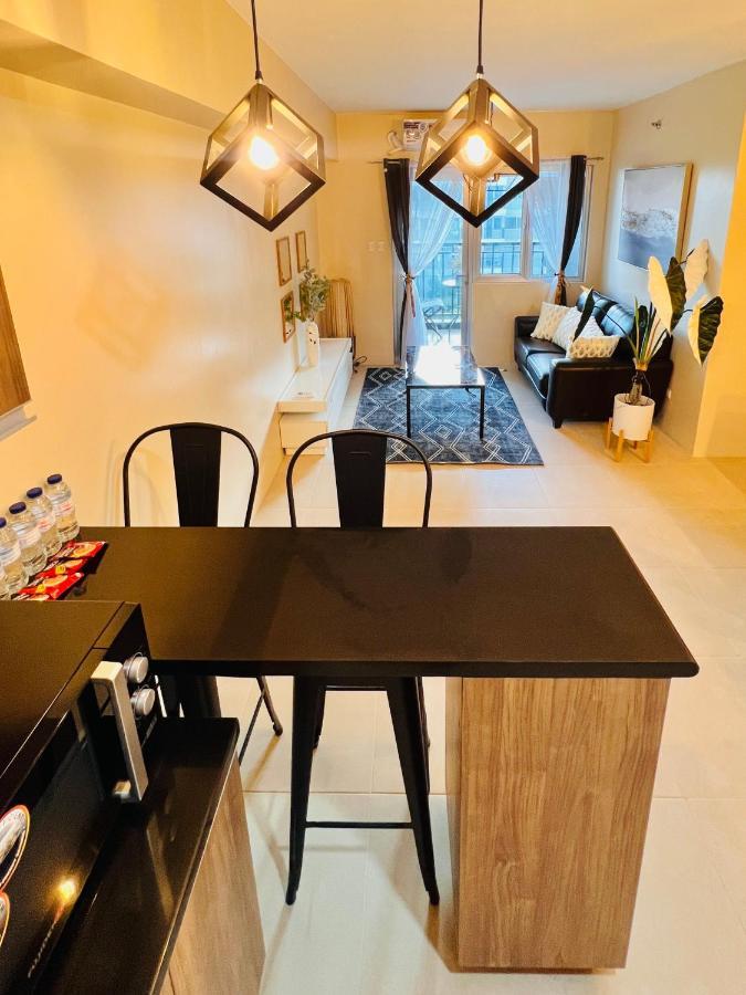伊洛伊洛* *P Fantastic 2Br Option For 8公寓 外观 照片