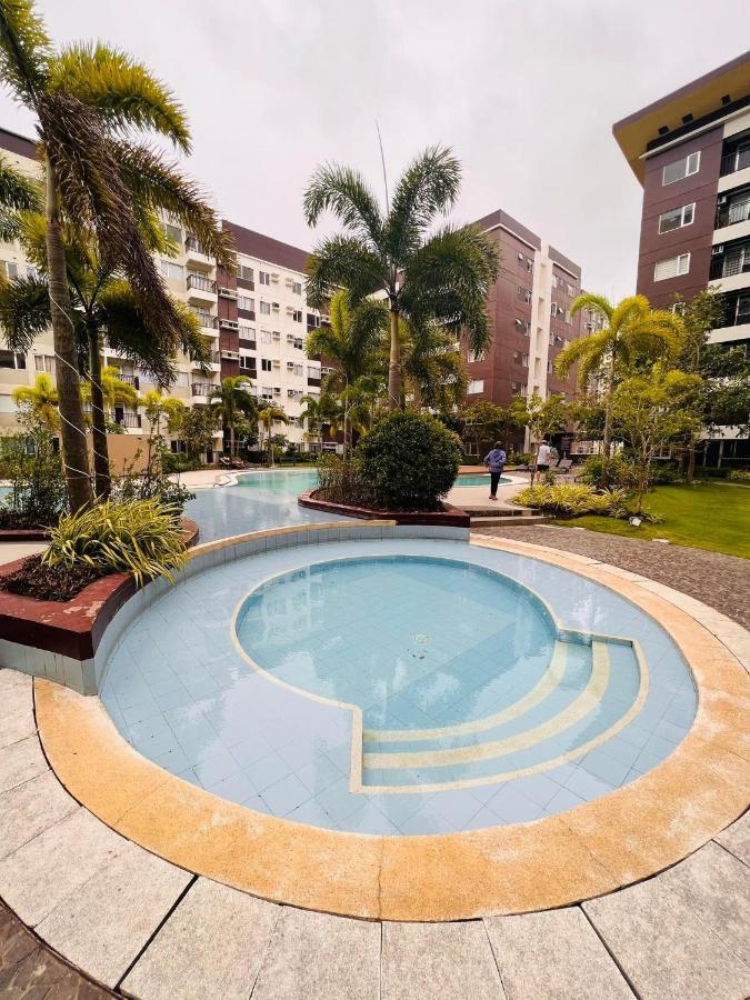 伊洛伊洛* *P Fantastic 2Br Option For 8公寓 外观 照片